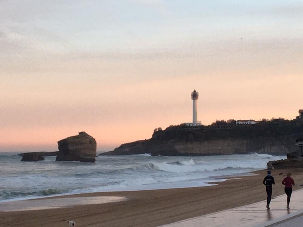 École de Surf Plums à BIARRITZ