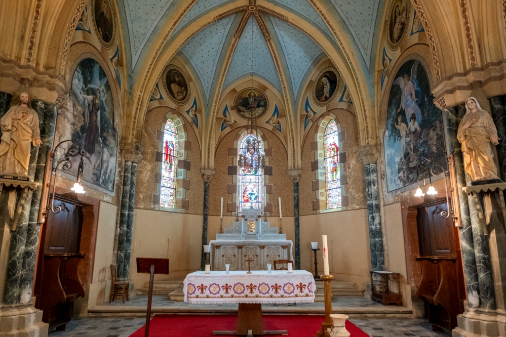 Eglise Notre Dame et peintures de Giovanni Masutti à Baleyssagues