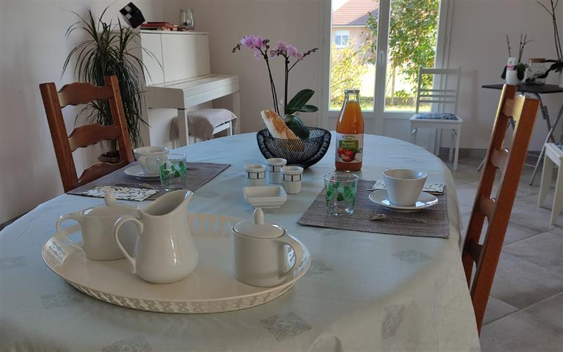 Chez Evelyne et Titou - Evelyne CHEVALLEY