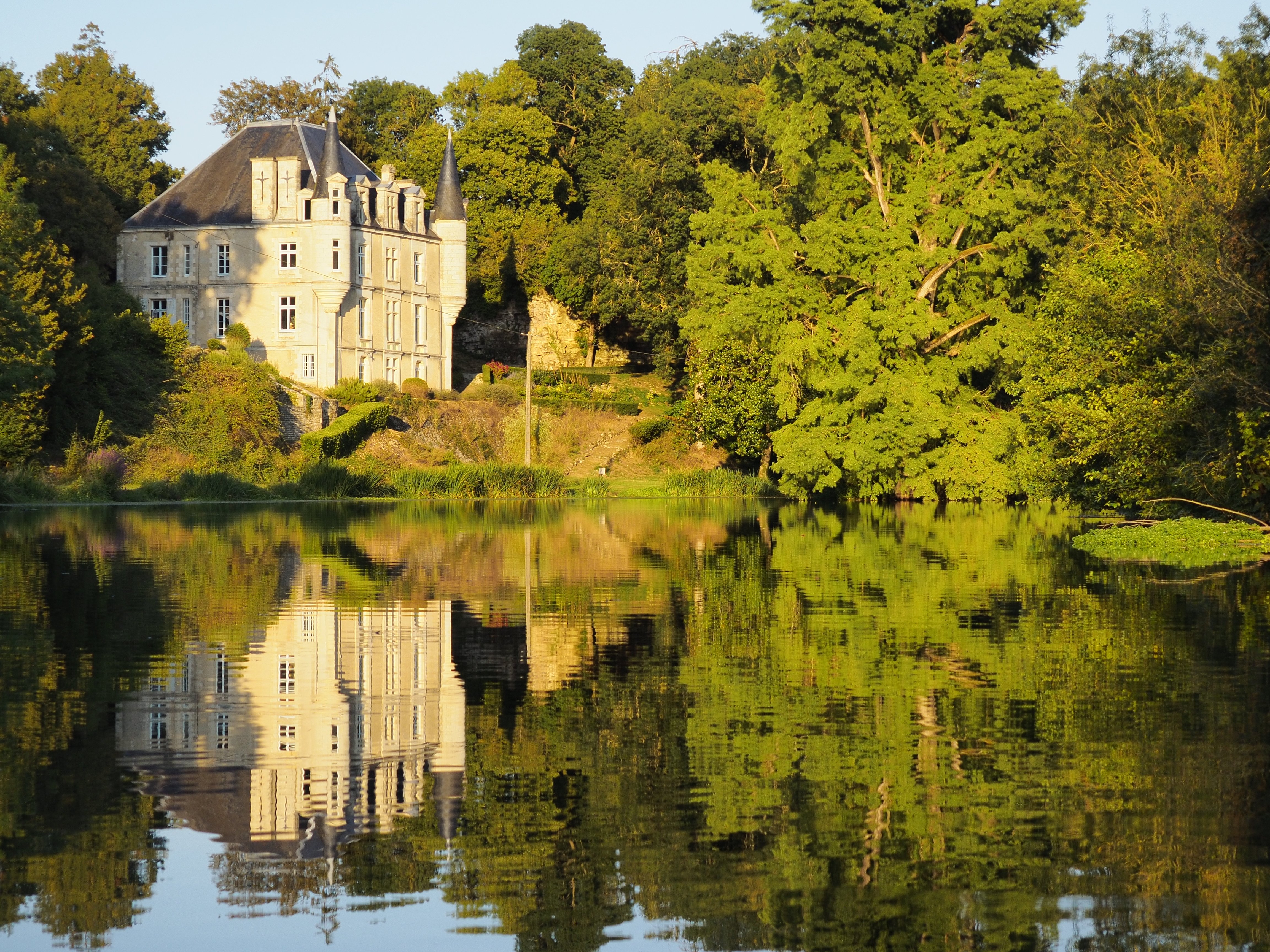 Domaine du Château des Loups