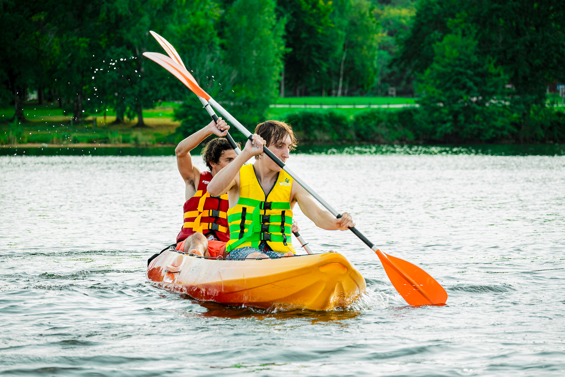 Locations Nautiques Santrop - Lac de Saint-Pardoux, Razès
