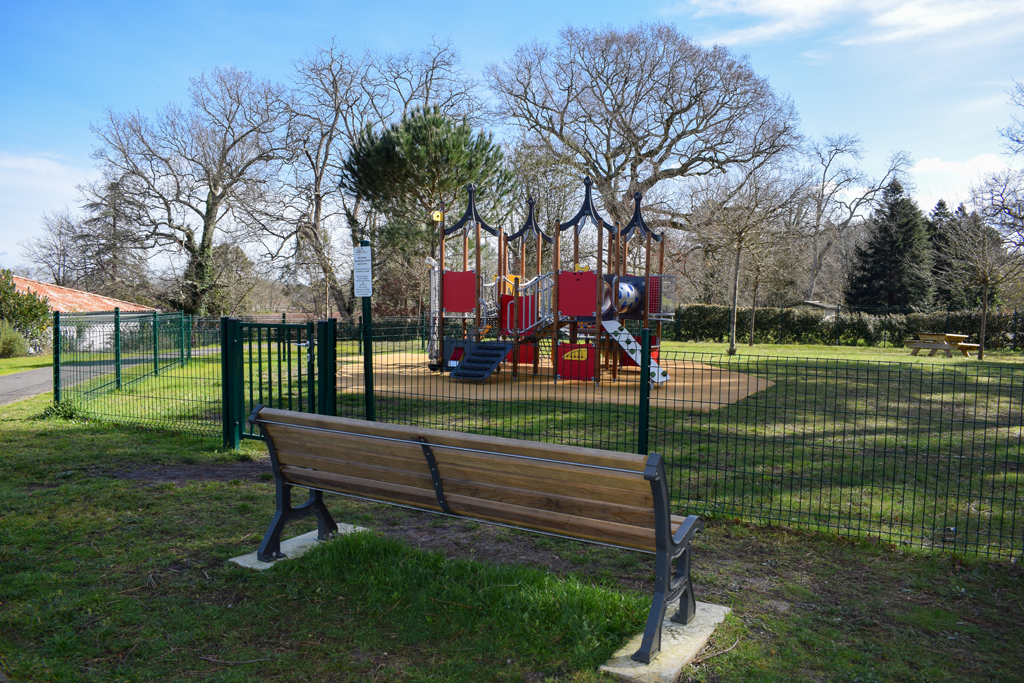 Aire de jeux pour enfants, Castets - photo 2