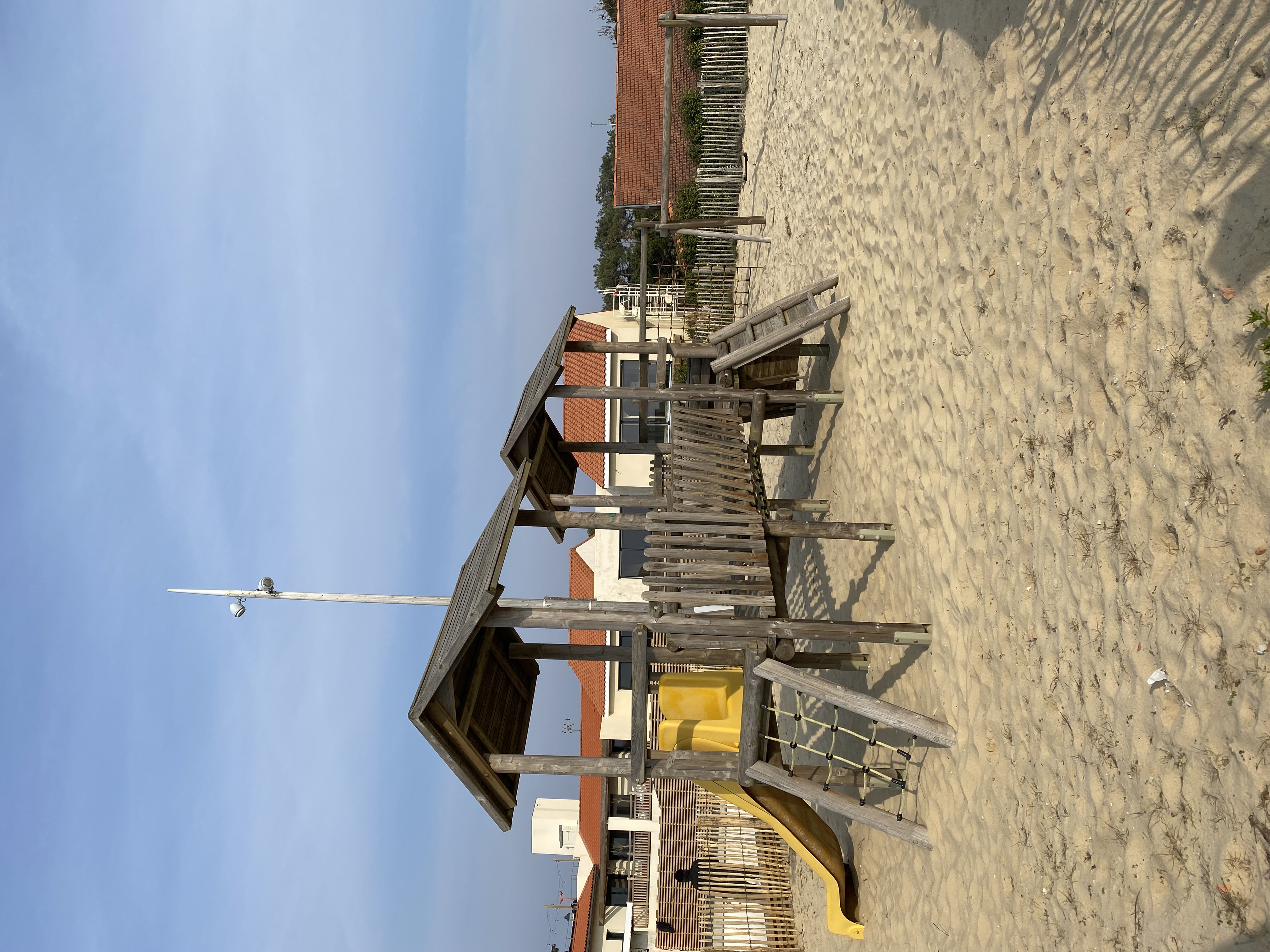 Aire de jeux pour enfants, Saint-Julien-en-Born - photo 3