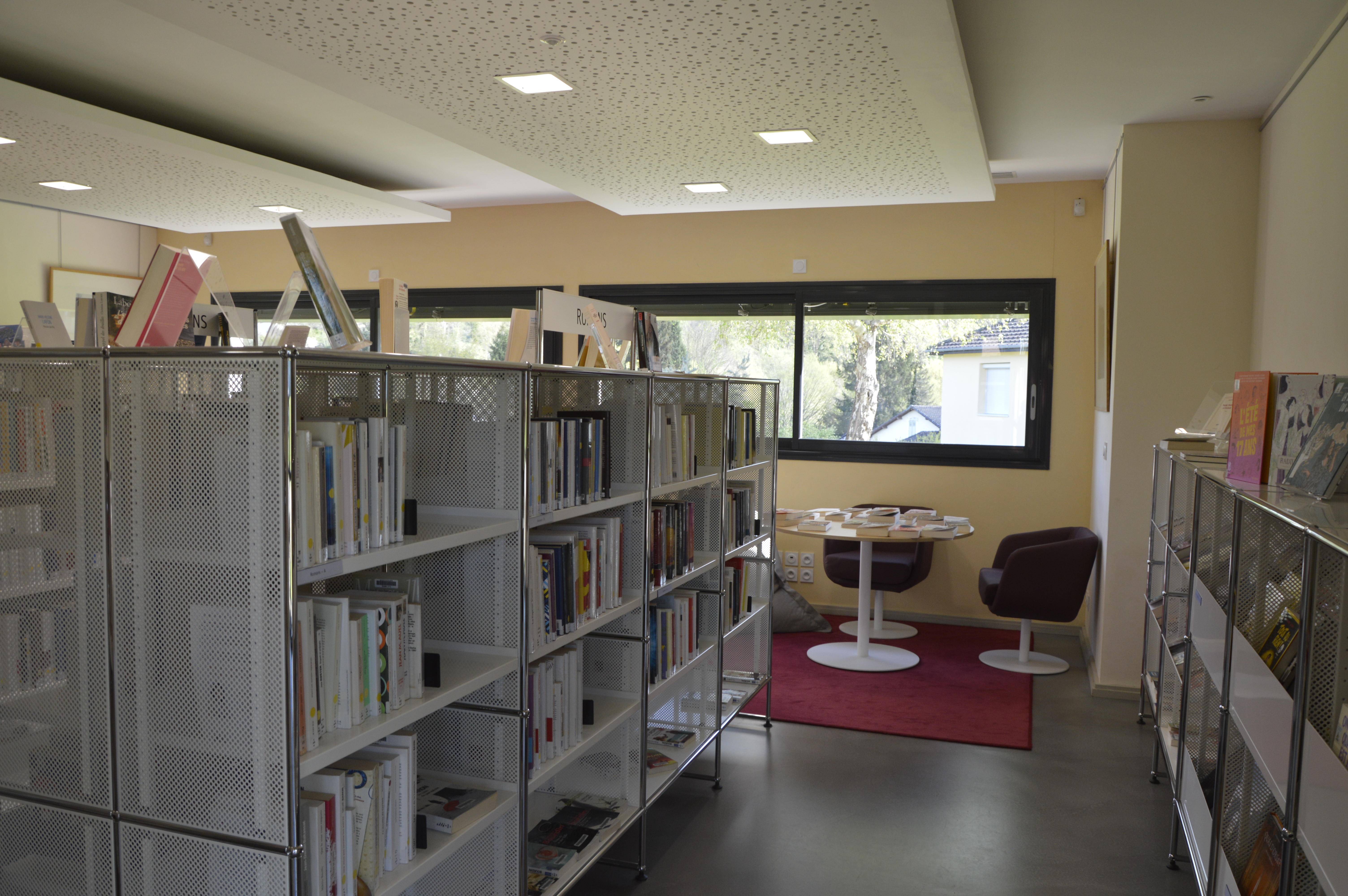 Bibliothèque Simone Veil d'Aixe-sur-Vienne, Aixe-sur-Vienne - photo 4