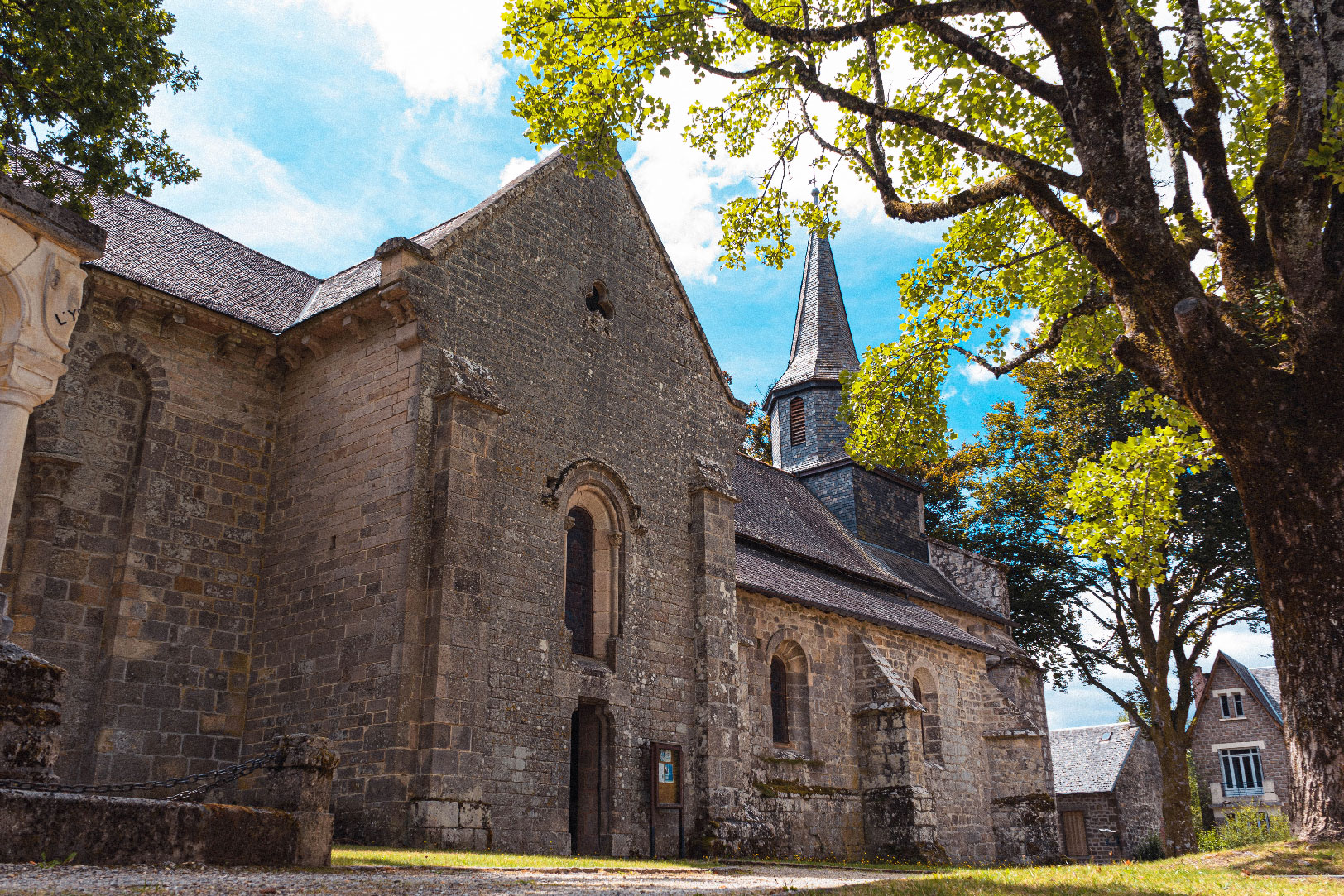 Eglise Sainte-Croix, Rosiers-d'Égletons