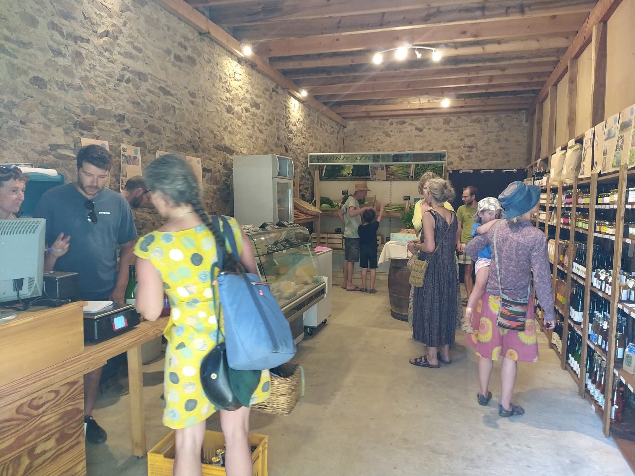 Boutique de producteurs La Charrette Bleue