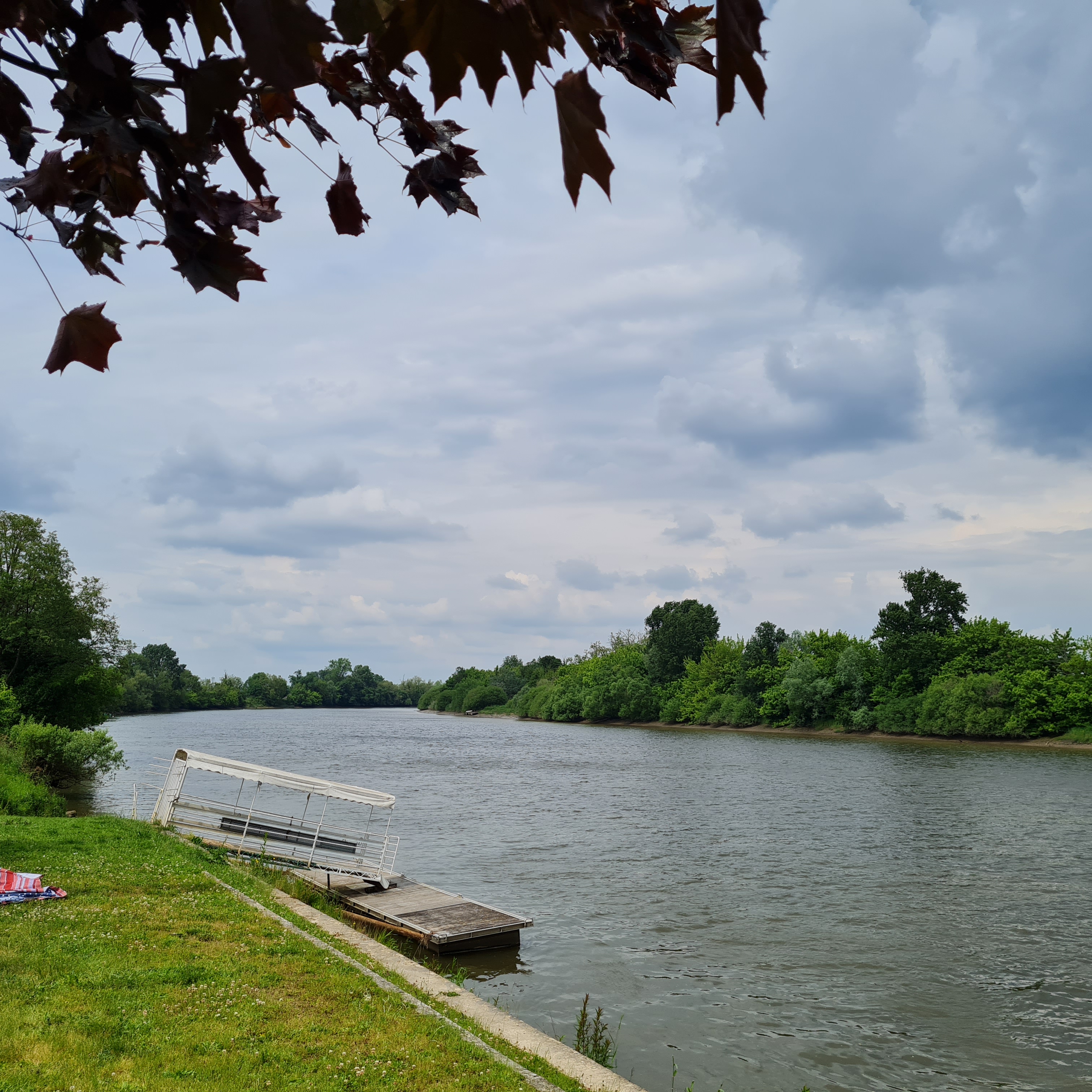 De Branne à Blasimon, Branne