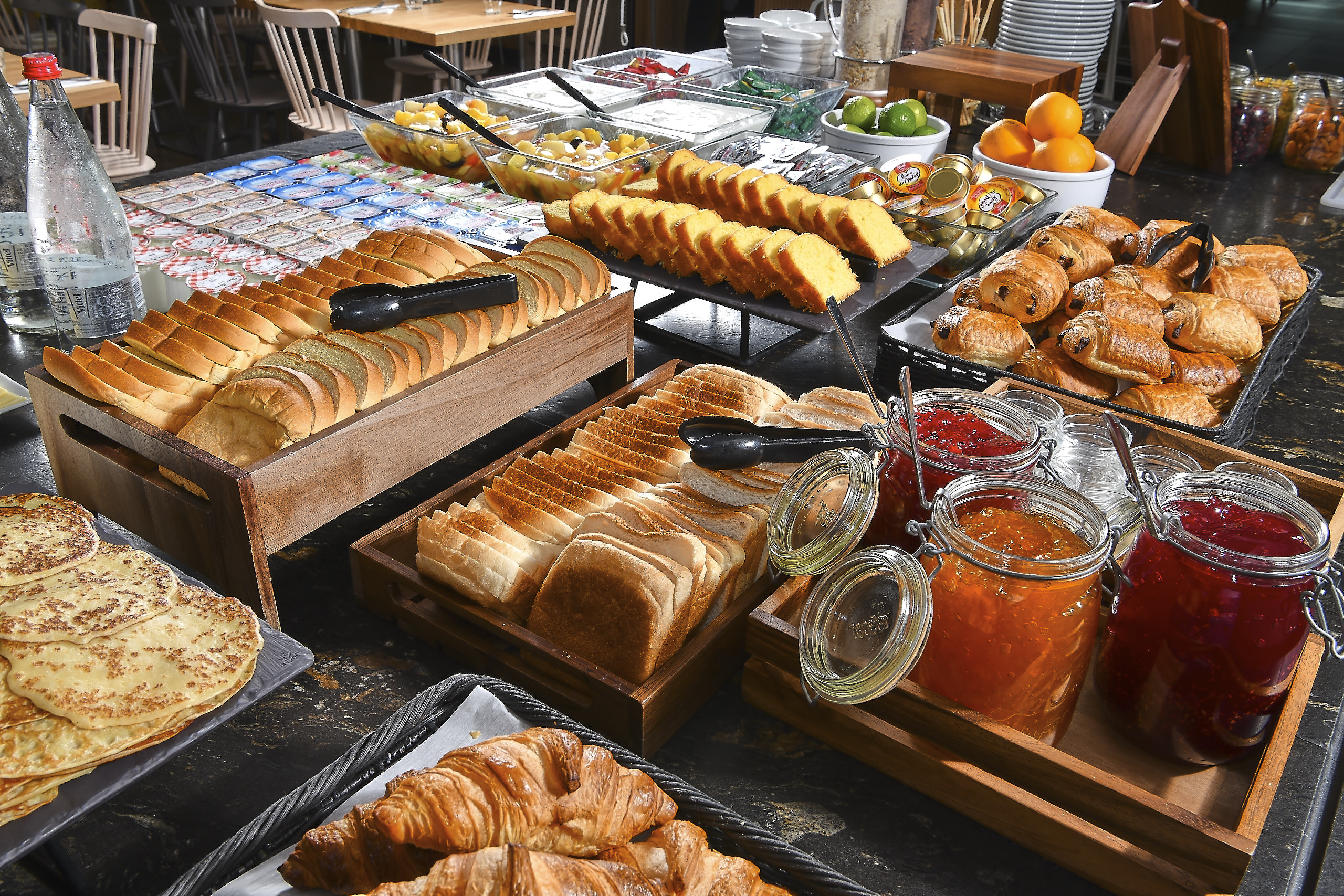 Hôtel Campanile Futuroscope - photo 3