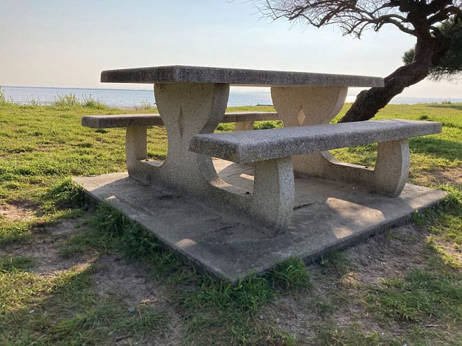 Aire de pique-nique de la plage de Cassy