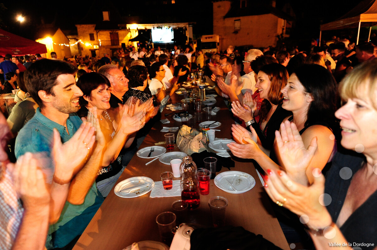 Feu de la Saint Jean à Saint-Julien-Aux-Bois