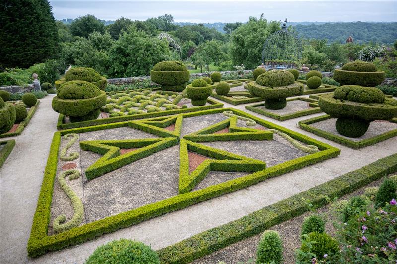 Jardins et dépendances du Château de Viven