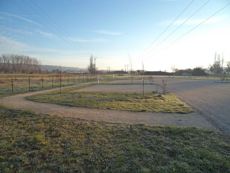 Aire municipale de Saint Germain et Mons, Saint-Germain-et-Mons - photo 3