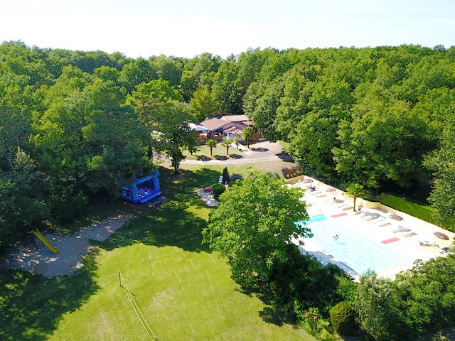 Camping Au bois Dormant, Chauffour-sur-Vell - photo 10