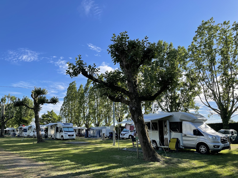 Aire naturelle et camping à la ferme La Grange - photo 4