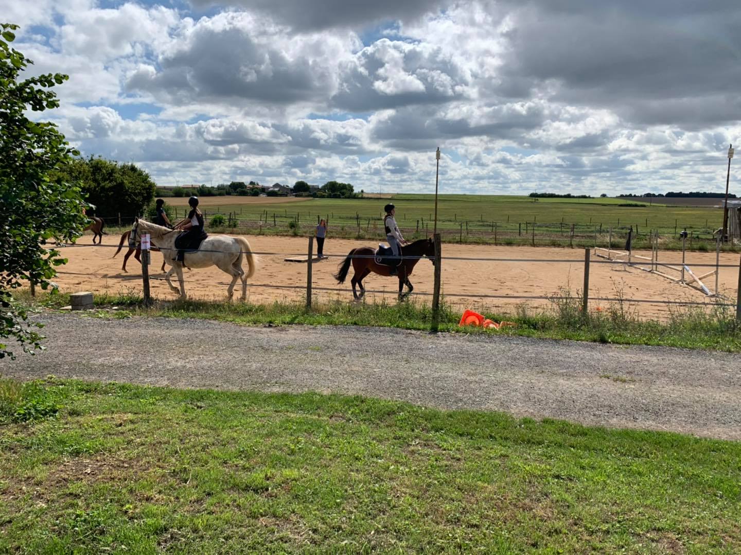 Les Ecuries de Mornay