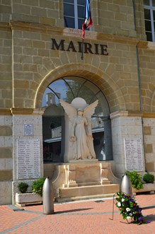 Seyches, un circuit dans les bois des Rivailles, Seyches - photo 4