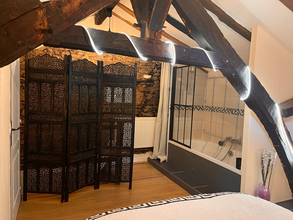 Meublé de tourisme Gite de la Source, Sainte-Marie-de-Vaux - photo 2