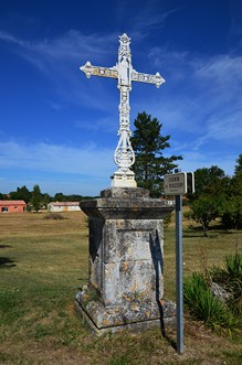 La Croix-Blanche, la balade du Bernou, La Croix-Blanche