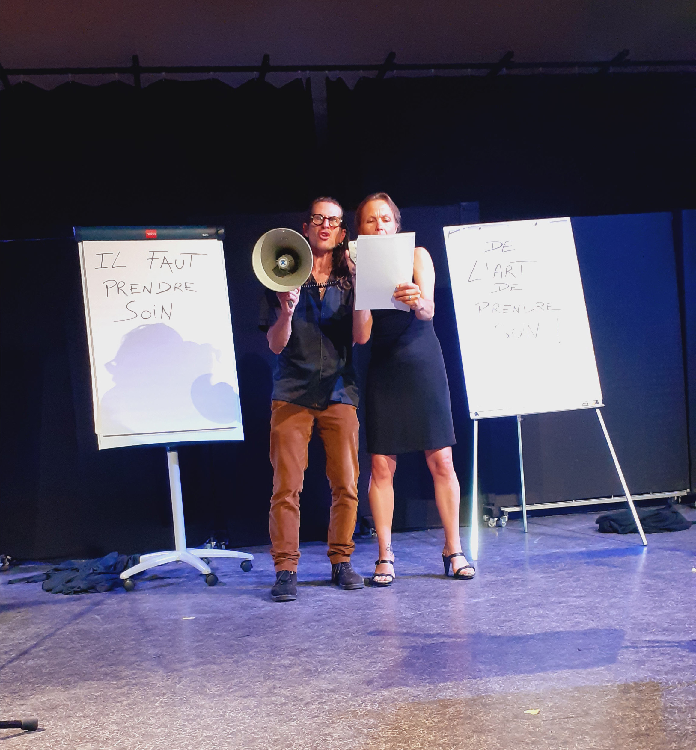 Festival Voix et Danses - « De toi, de moi, de nous, l’art de prendre soin » - Cie du Désordre