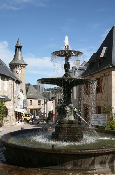 C. Fontaine des marchands de vin