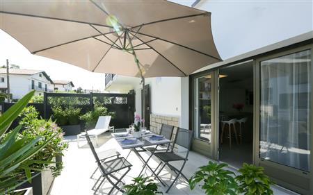 Appartement dans Maison Bakea