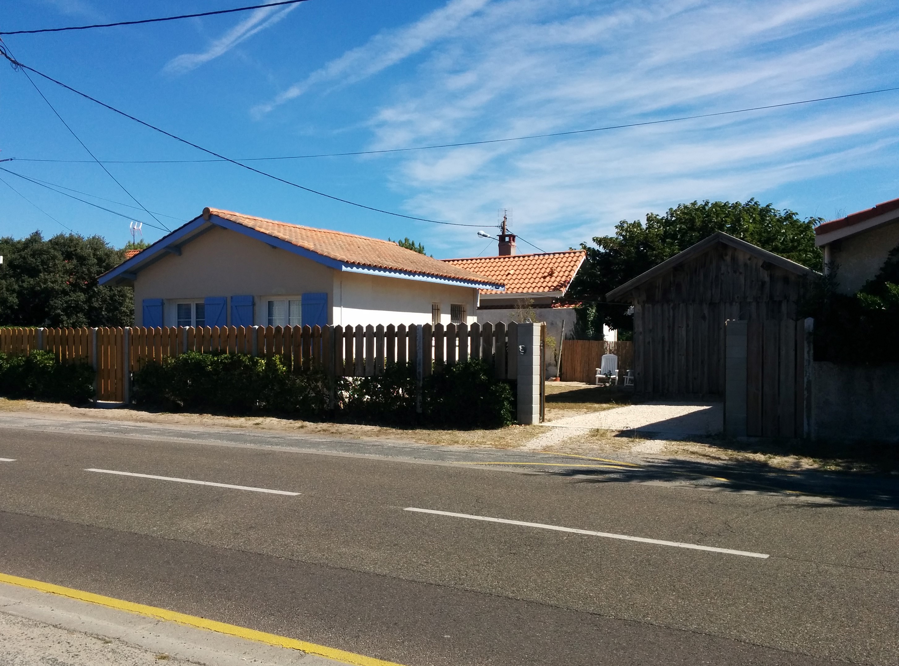 Villa avec jardin près de l'océan