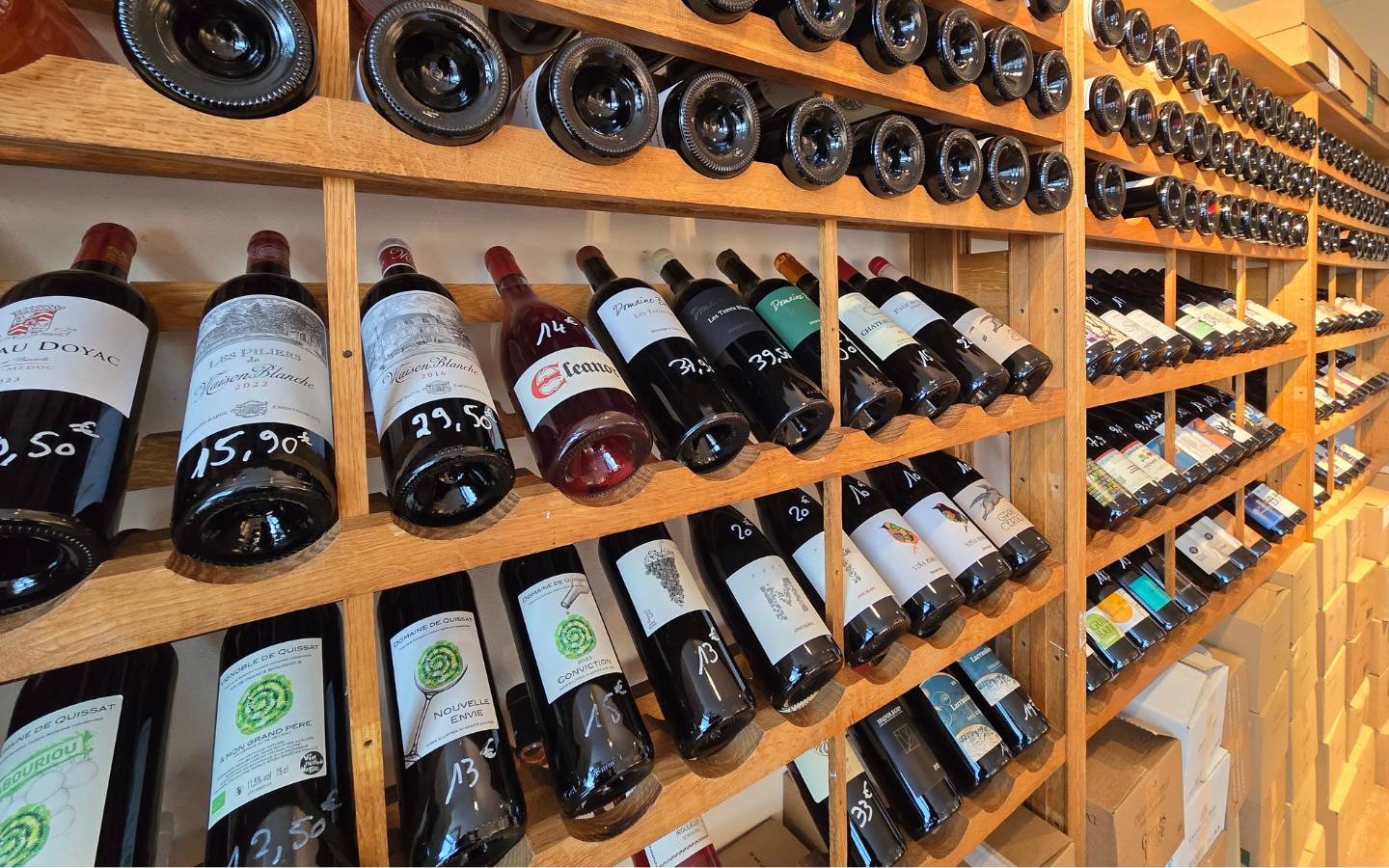 Cave à vins, épicerie fine et vente de spiritueux - "La Cave Vivante" — photo 3
