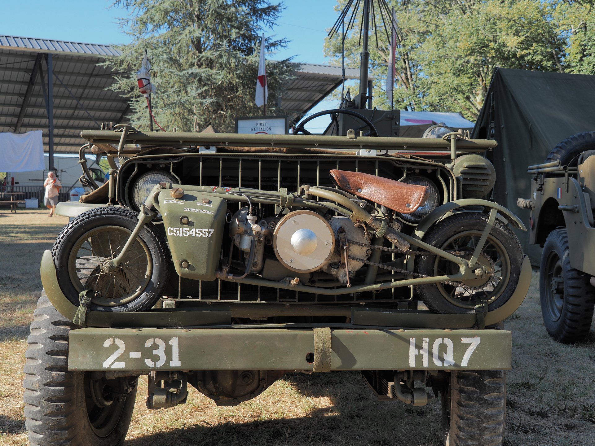 Salon d'antiquités militaires