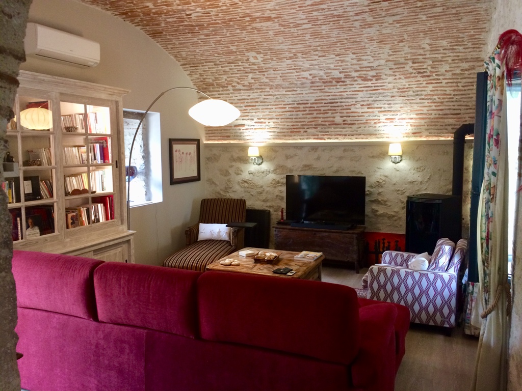 La bâtisse du pigeonnier de charme, Lédat - photo 17