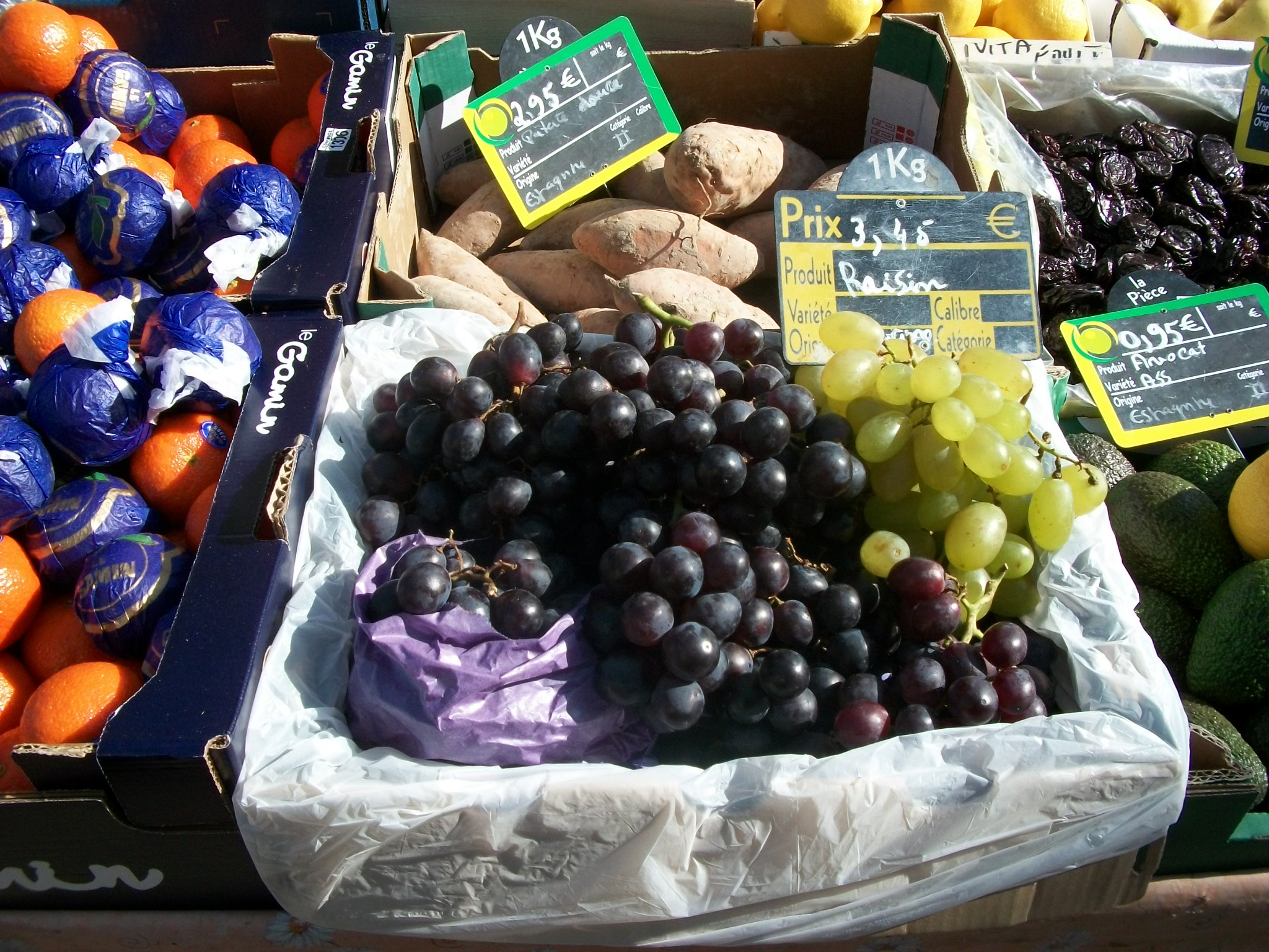 Marché traditionnel d'Aiguillon, Aiguillon - photo 18