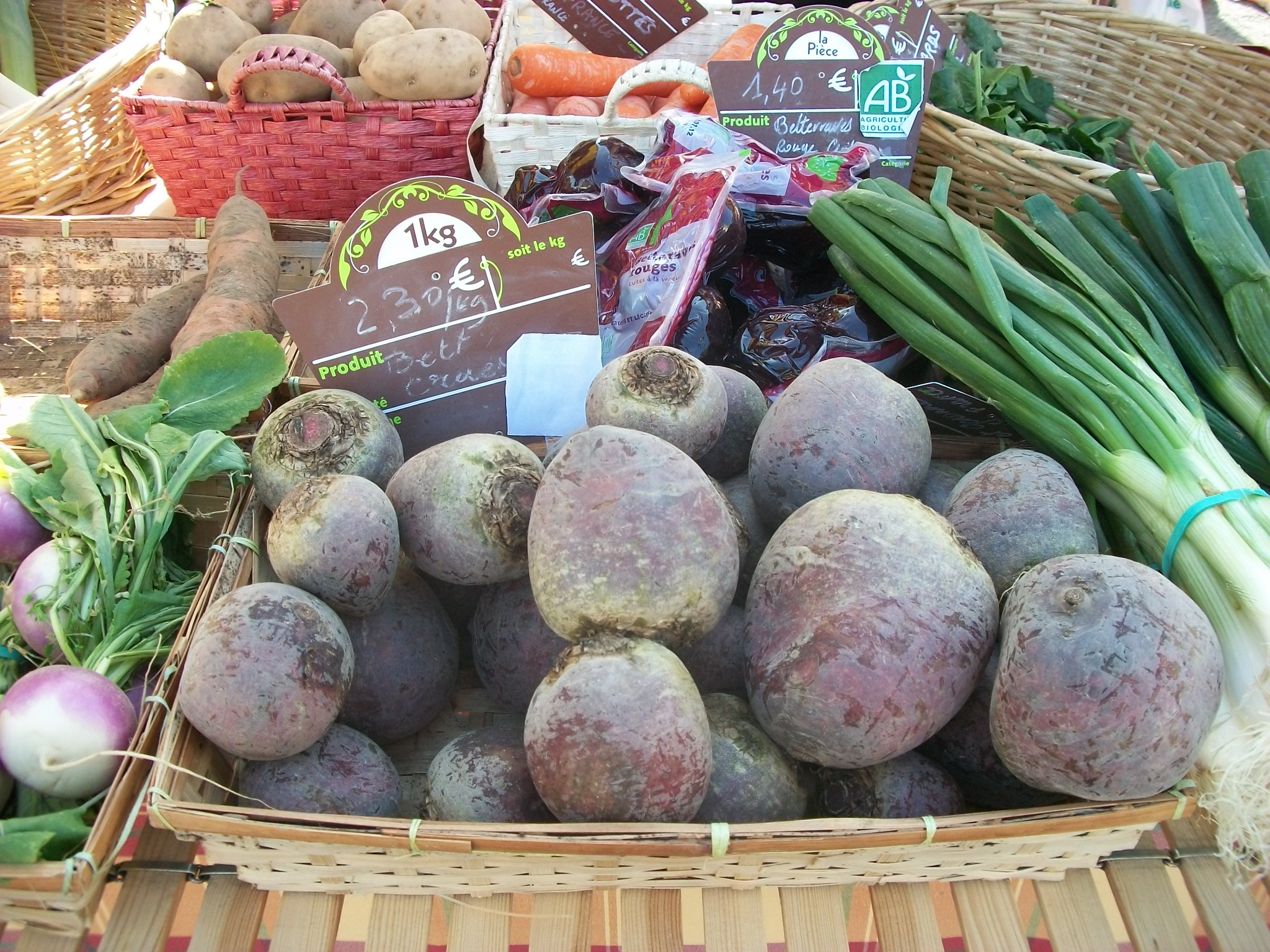 Marché traditionnel d'Aiguillon - photo 3