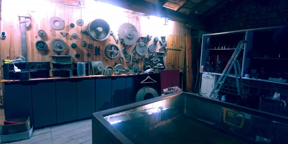 Aumônerie Saint-Jacques-de-La-Villedieu du Pont de Vau, La Crèche - photo 2