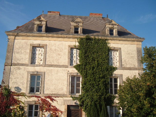 Le Voltaire