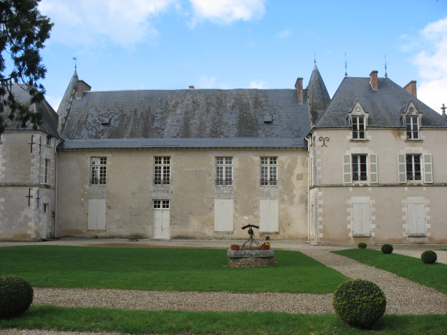 Château et Jardins de La Sayette, Vasles - photo 2