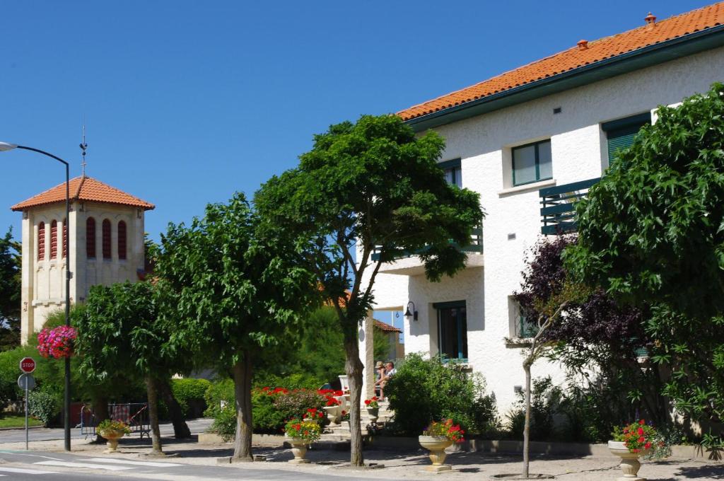 Hôtel des Pins