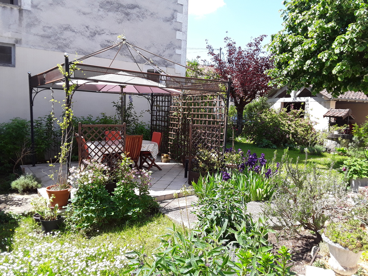 Chez Domi au Jardin du Bourg - chambres d'hôtes, Javerlhac-et-la-Chapelle-Saint-Robert - photo 27