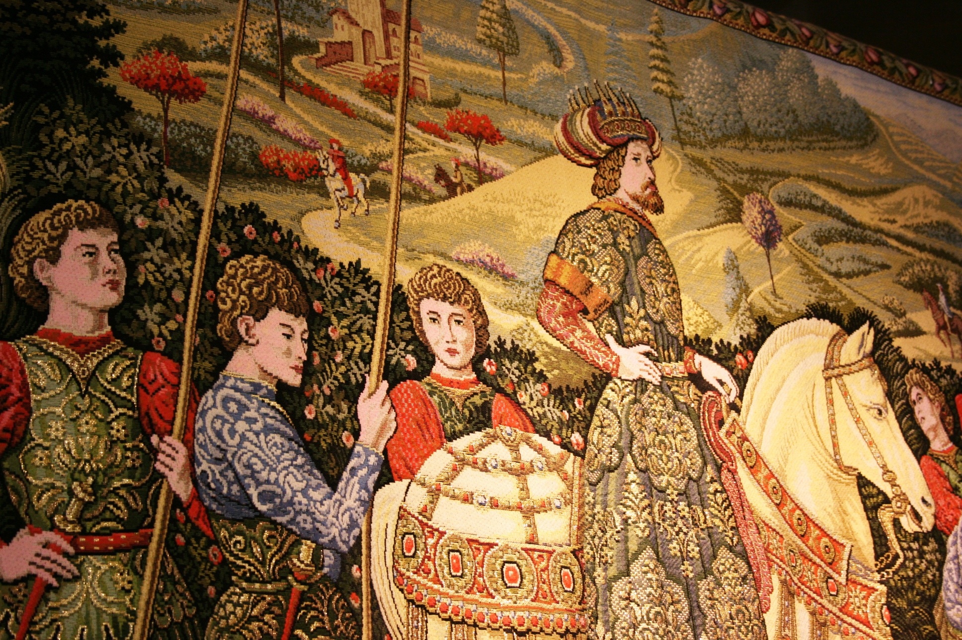 Castrum de Ségur : La tapisserie un art somptuaire du Moyen Âge