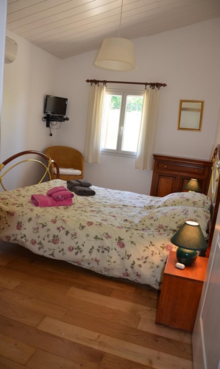 Les Amandiers - photo 3