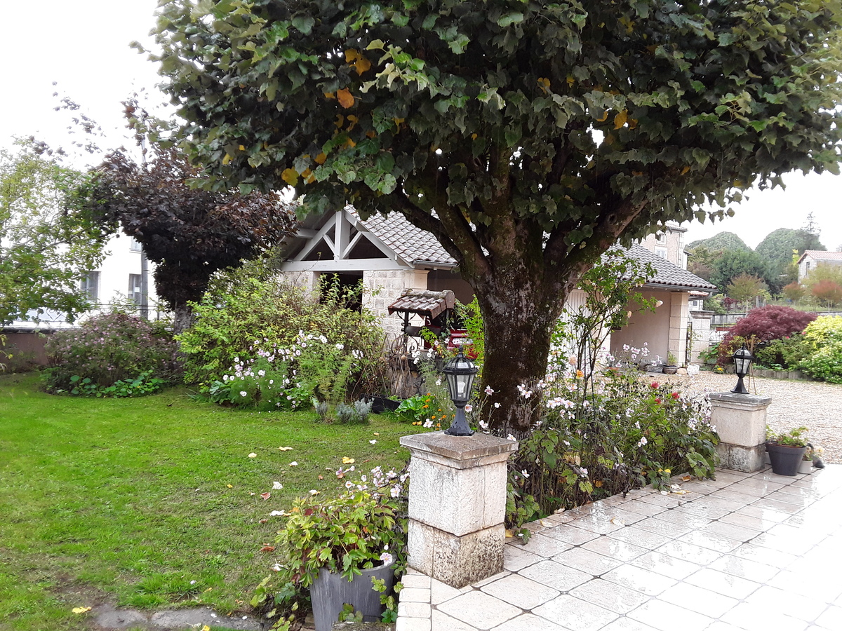 Chez Domi au Jardin du Bourg - chambres d'hôtes, Javerlhac-et-la-Chapelle-Saint-Robert - photo 34