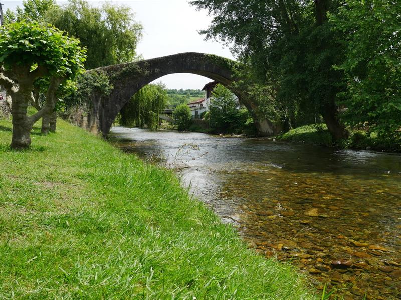 Baigorry et vignoble d'Irouléguy