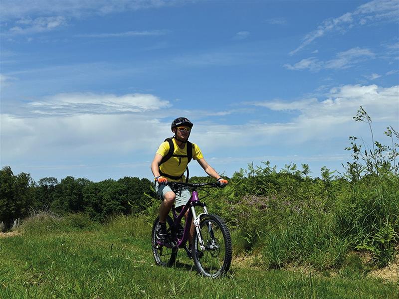 Maucor : du Pont Long aux coteaux à VTT
