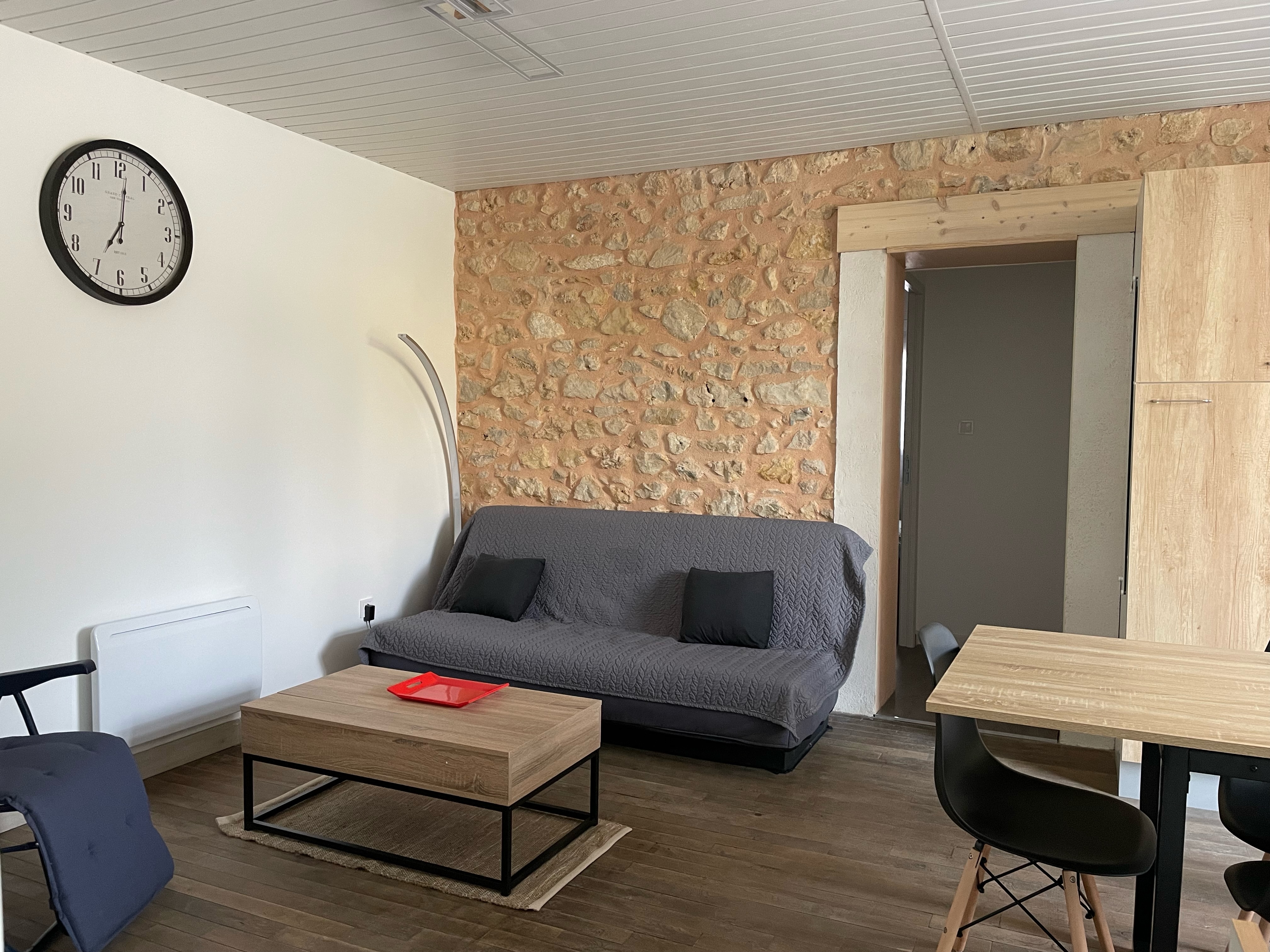 Chez Sam, Lussac-les-Châteaux - photo 9