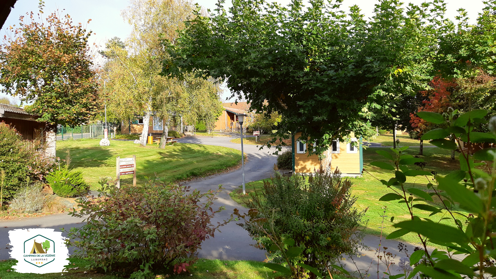 Camping de la Vézénie, Lubersac - photo 9