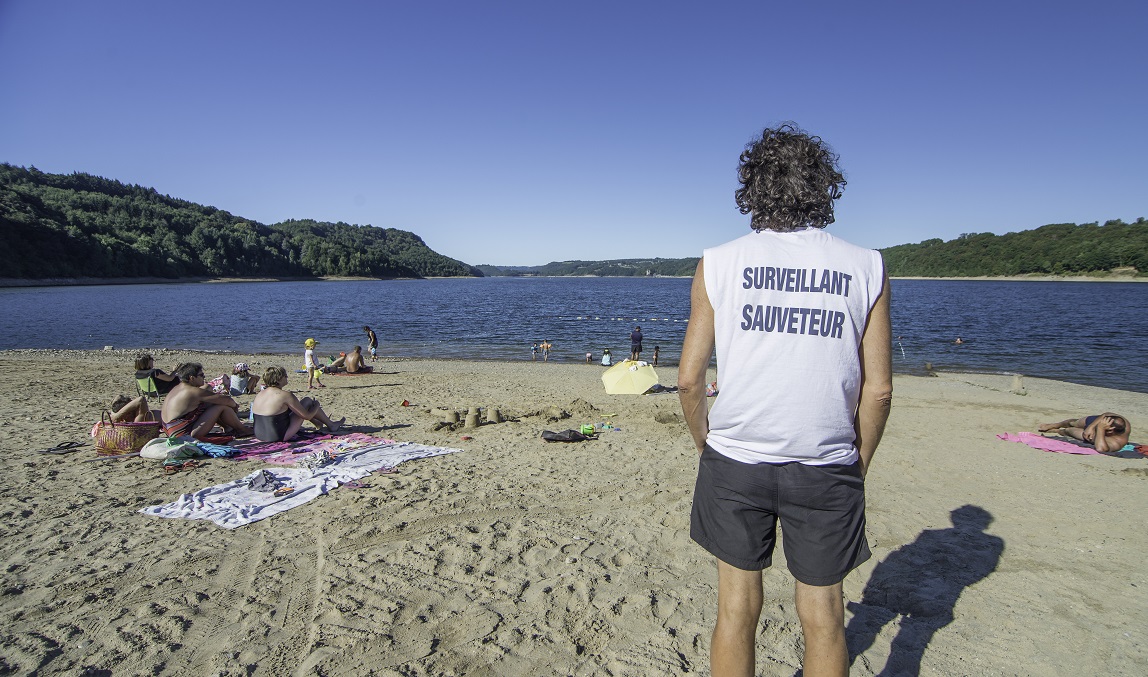 Retenue du barrage de Bort-Les-Orgues - photo 3