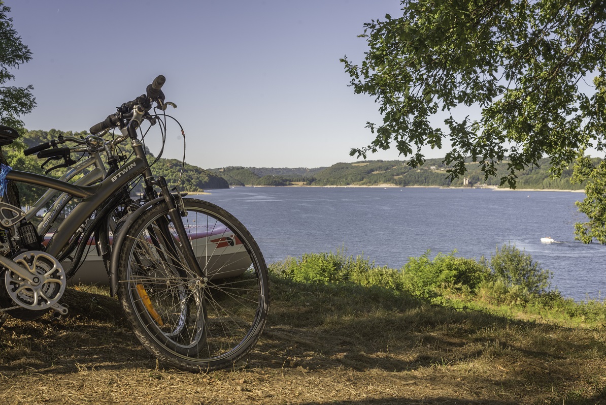 Retenue du barrage de Bort-Les-Orgues - photo 5