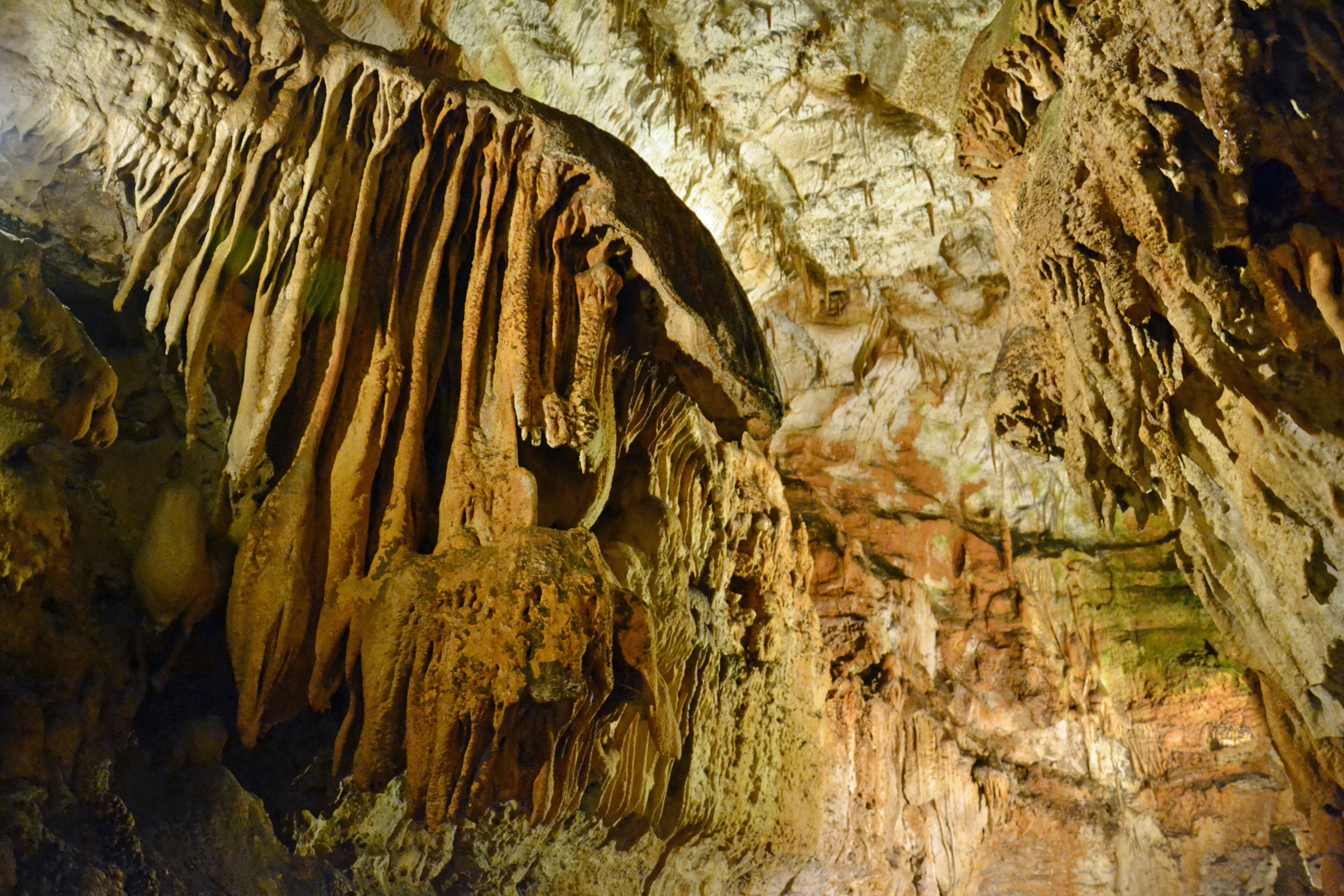 Gouffre de la Fage, Noailles - photo 2