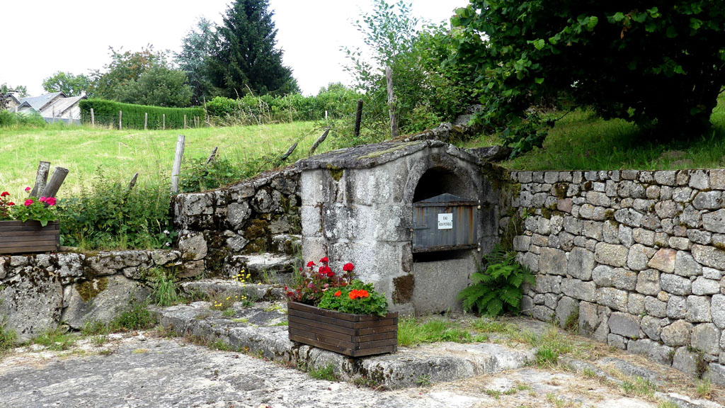 Mystèrieuses fontaines, Alleyrat - photo 5