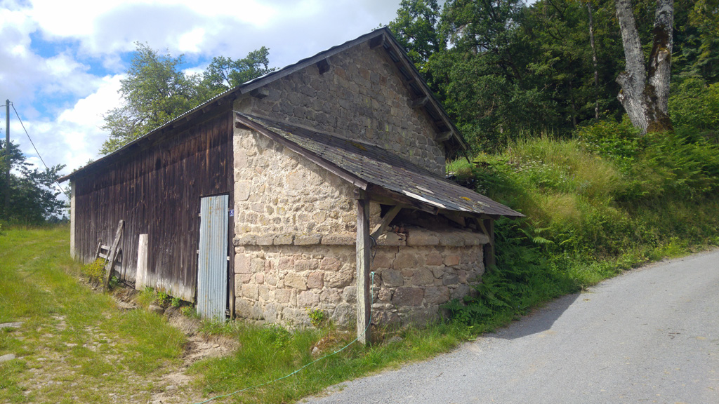 Le mystère de l'étang noir (raccourci) - 7 km, Saint-Victour