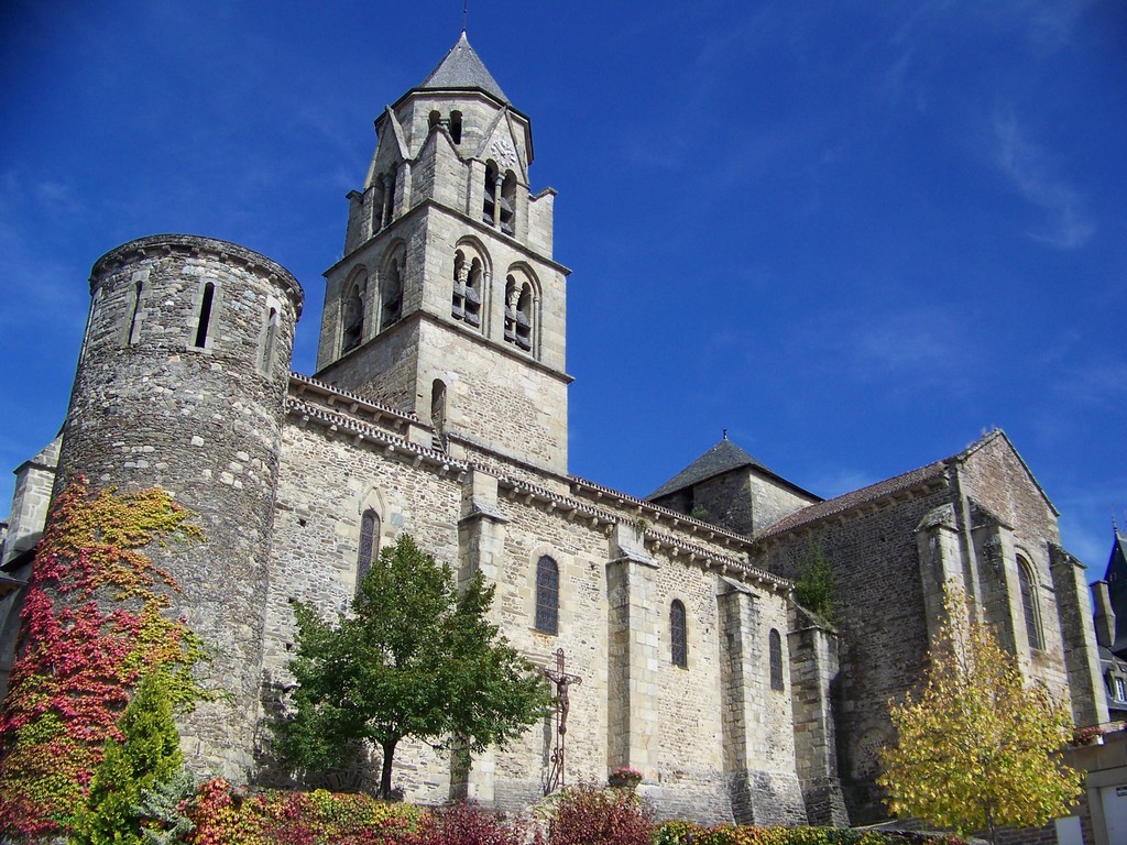 Uzerche, la "Perle du Limousin", Uzerche - photo 11