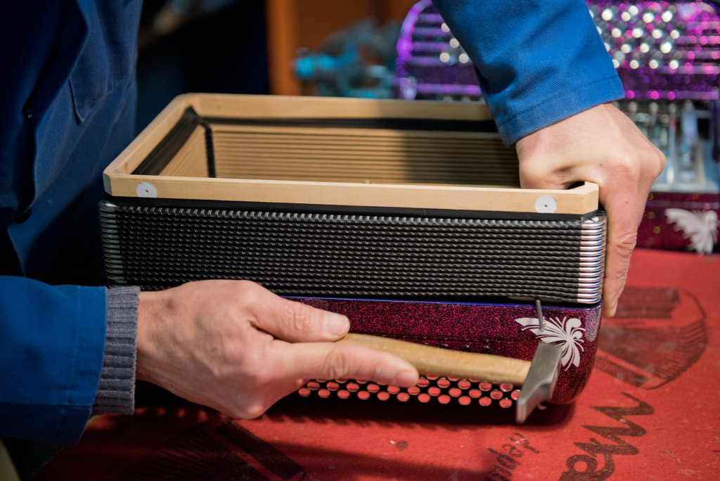 Manufacture d’Accordéons Maugein, Tulle - photo 3